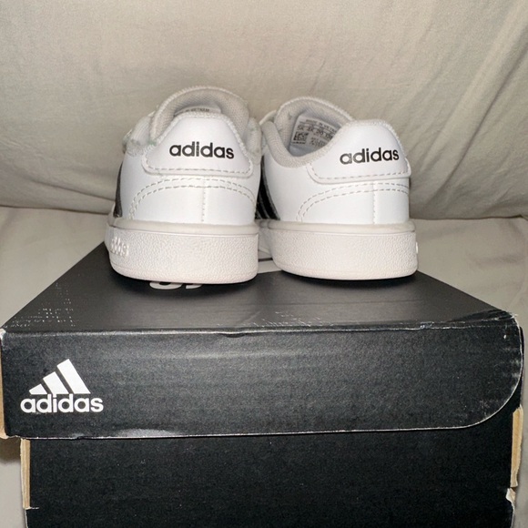 **LIKE NEW** Toddler Adidas Shoes - Picture 4 of 4